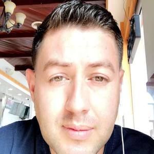 Meet your Posher, Eduardo